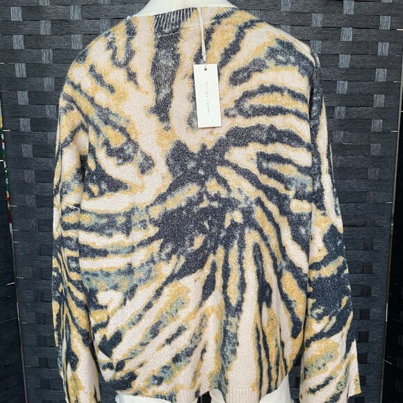 Gilded Intent Women's Oversize Sweater yellow/black tie dye Bell Sleeve Size S - Picture 3 of 7
